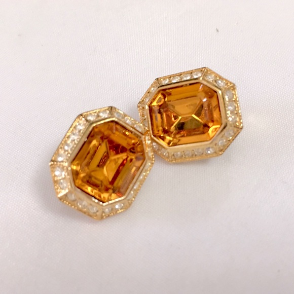 GLAM Roman Citrine Clip On Earrings - Picture 4 of 6